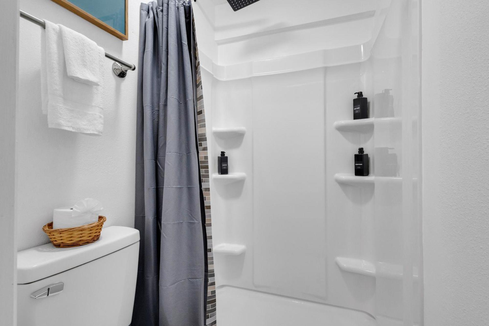 Central Bellevue Retreat المظهر الخارجي الصورة