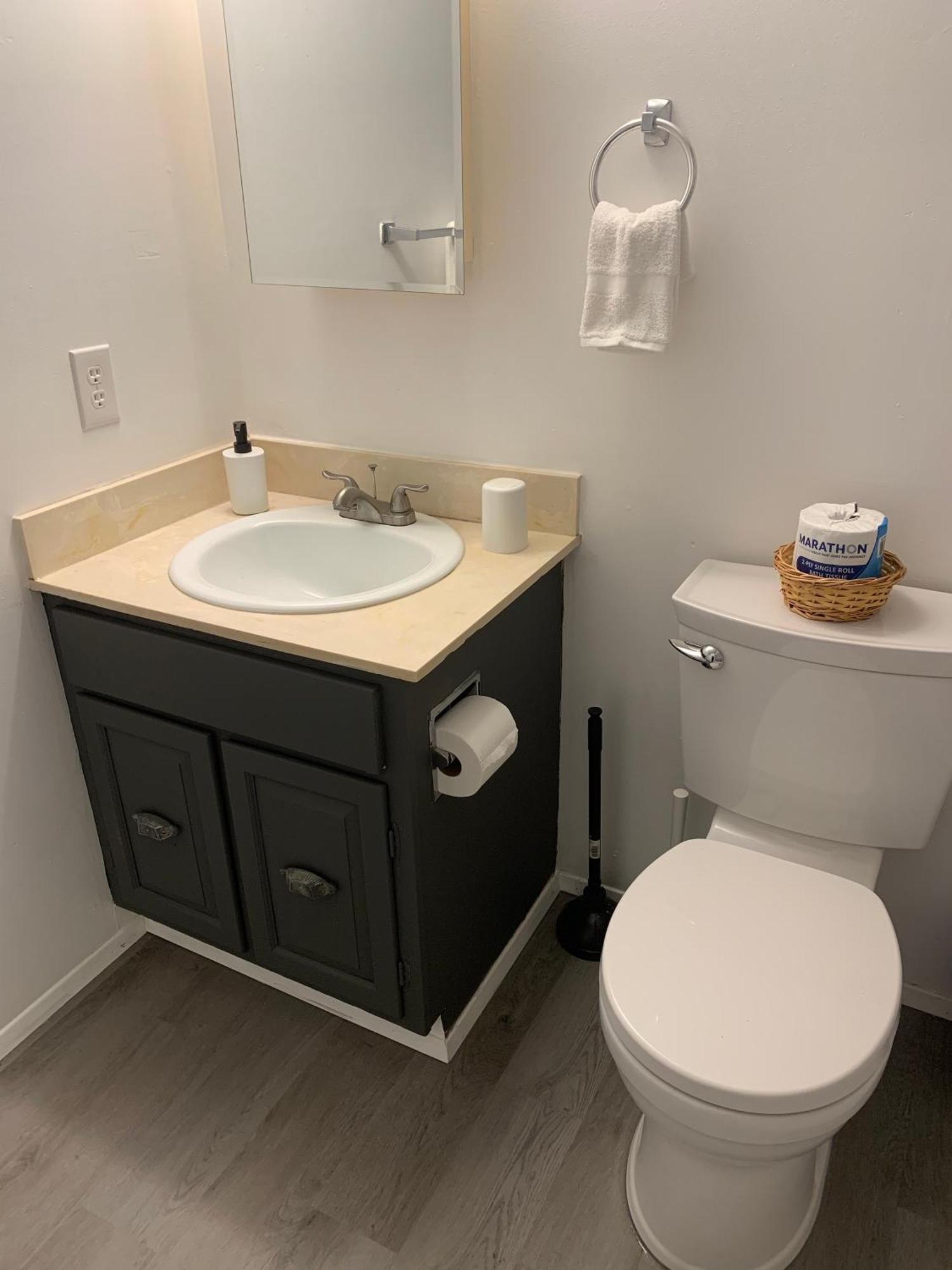 Central Bellevue Retreat المظهر الخارجي الصورة